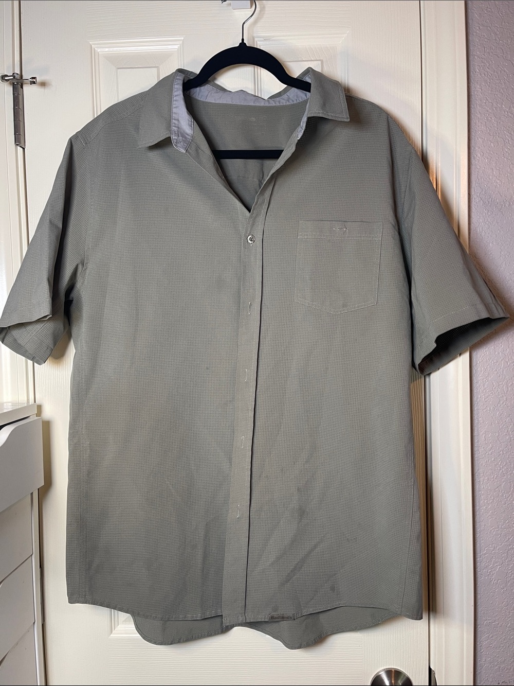 Men's Short-Sleeve Button-Down Shirt — Green/Gray